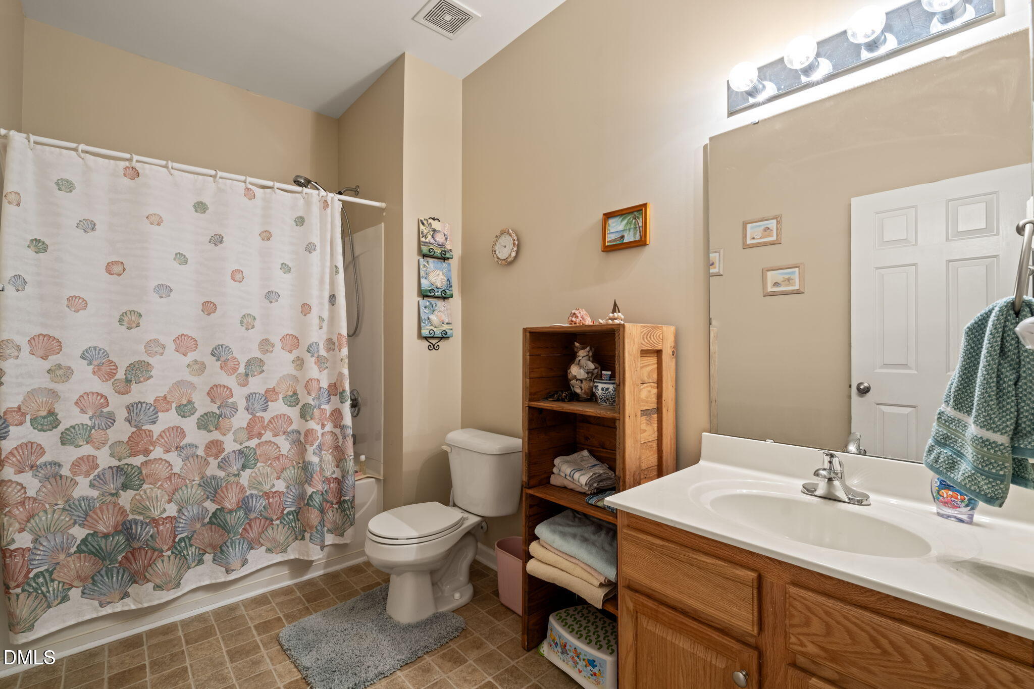 328 Larktree Lane Fuquay-Varina, NC 27526 - Photo 17 of 21 18-web-or-mls-untitled-09466