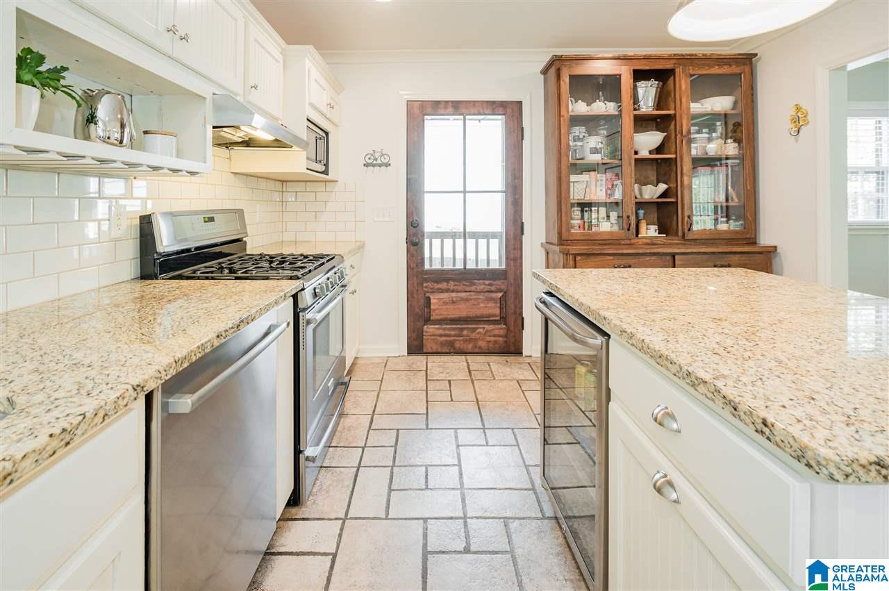 3221 Ridgely Court Birmingham, AL 35243 - Photo 16 of 41 Gallery Image 16