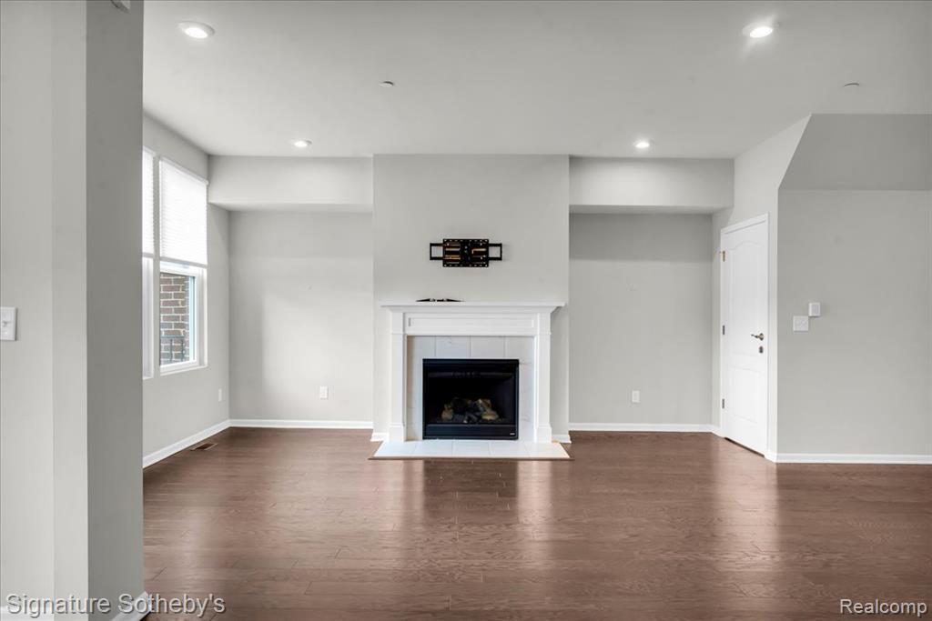 319 Strawberry Drive Rochester, MI 48307 - Photo 5 of 33