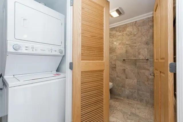 $3,250 | 17 Meadow Road, Unit 407, Rutherford, NJ 07070