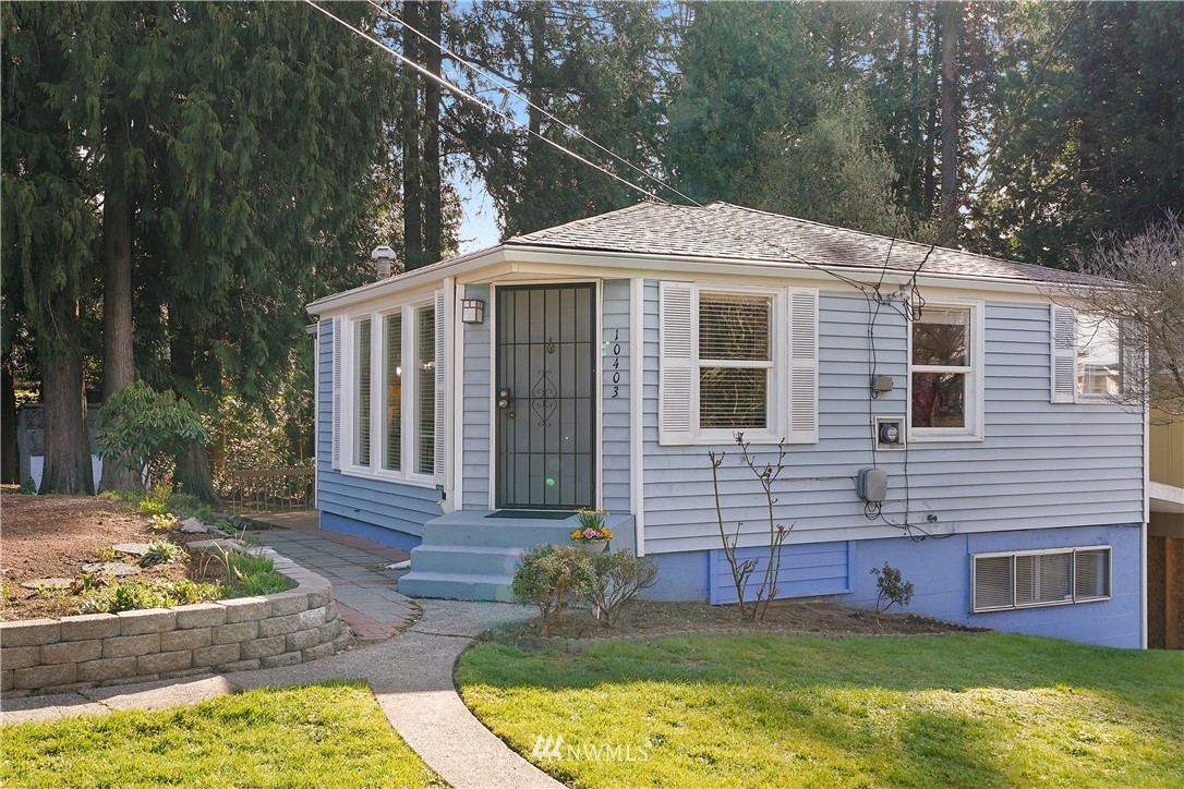 10403 Northeast 189th Street Bothell, WA 98011 - Photo 2 of 23 Gallery Image 2