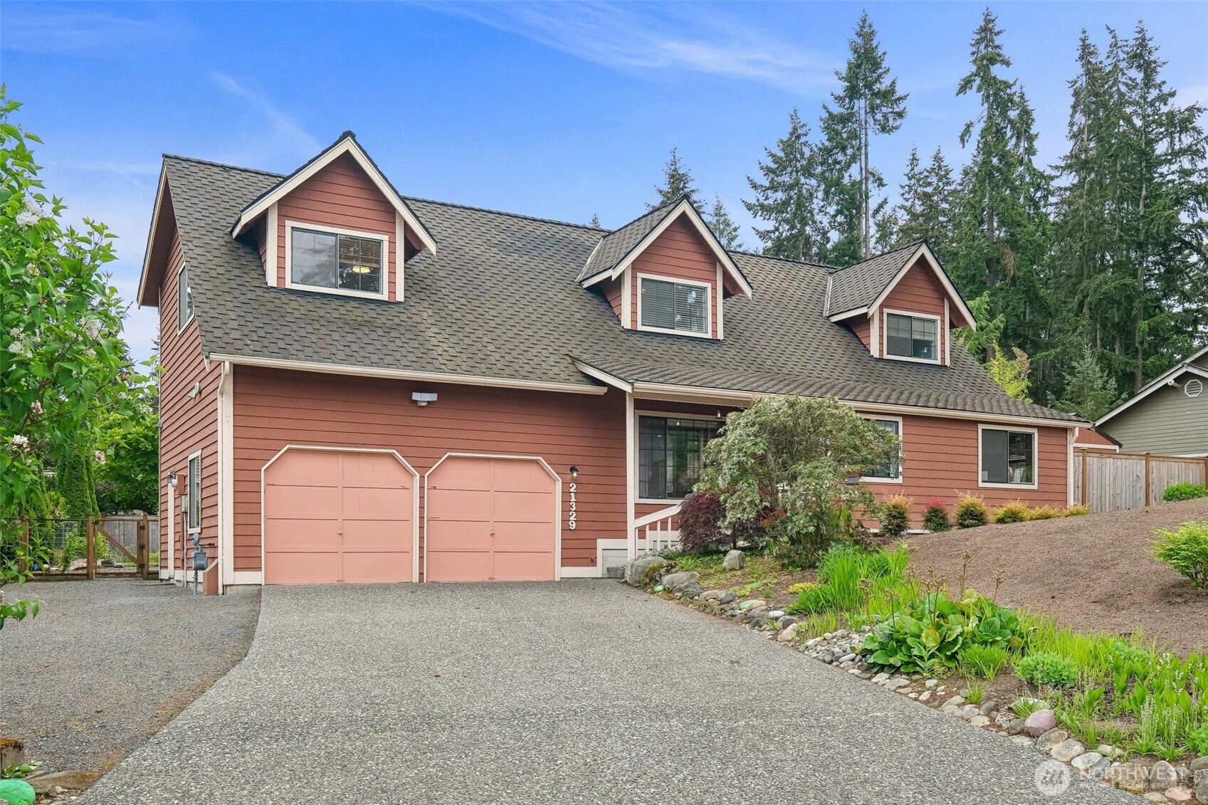 21329 Oak Way Brier, WA 98036 - Photo 1 of 26
