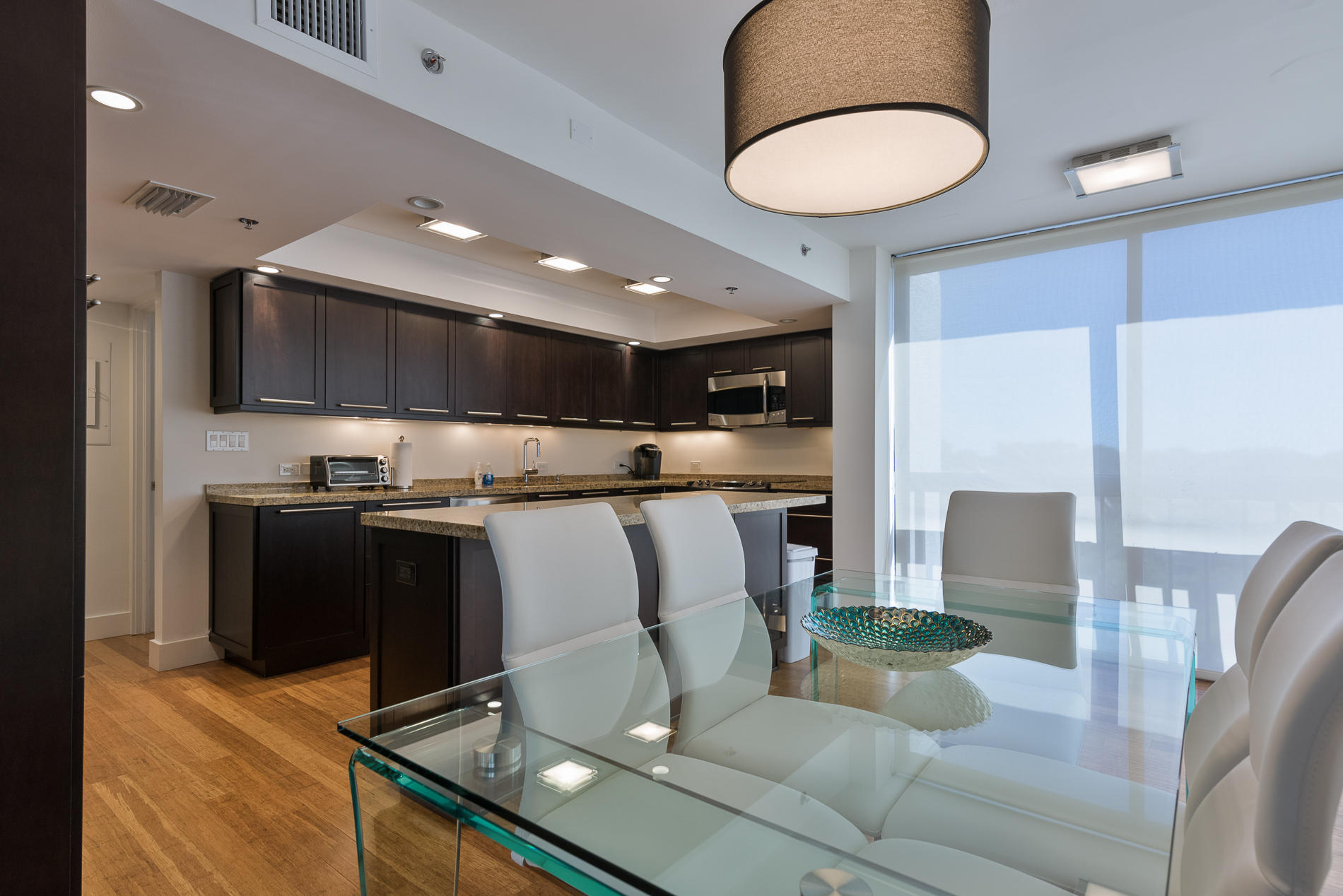 1854 Bridgewood Drive, Unit 1854 Boca Raton, FL 33434 - Photo 3 of 34 Dining/ Kitchen