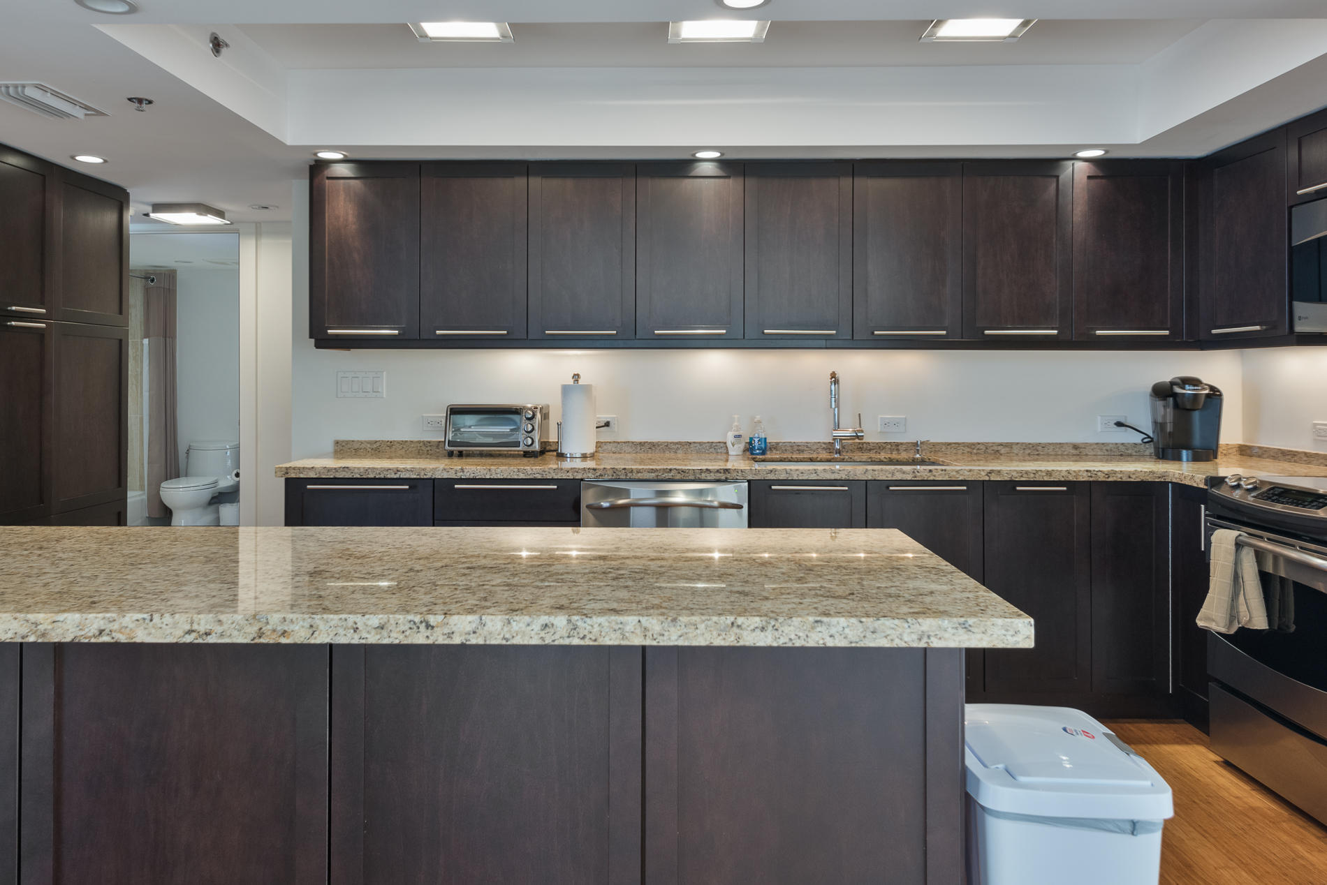 1854 Bridgewood Drive, Unit 1854 Boca Raton, FL 33434 - Photo 7 of 34 Island