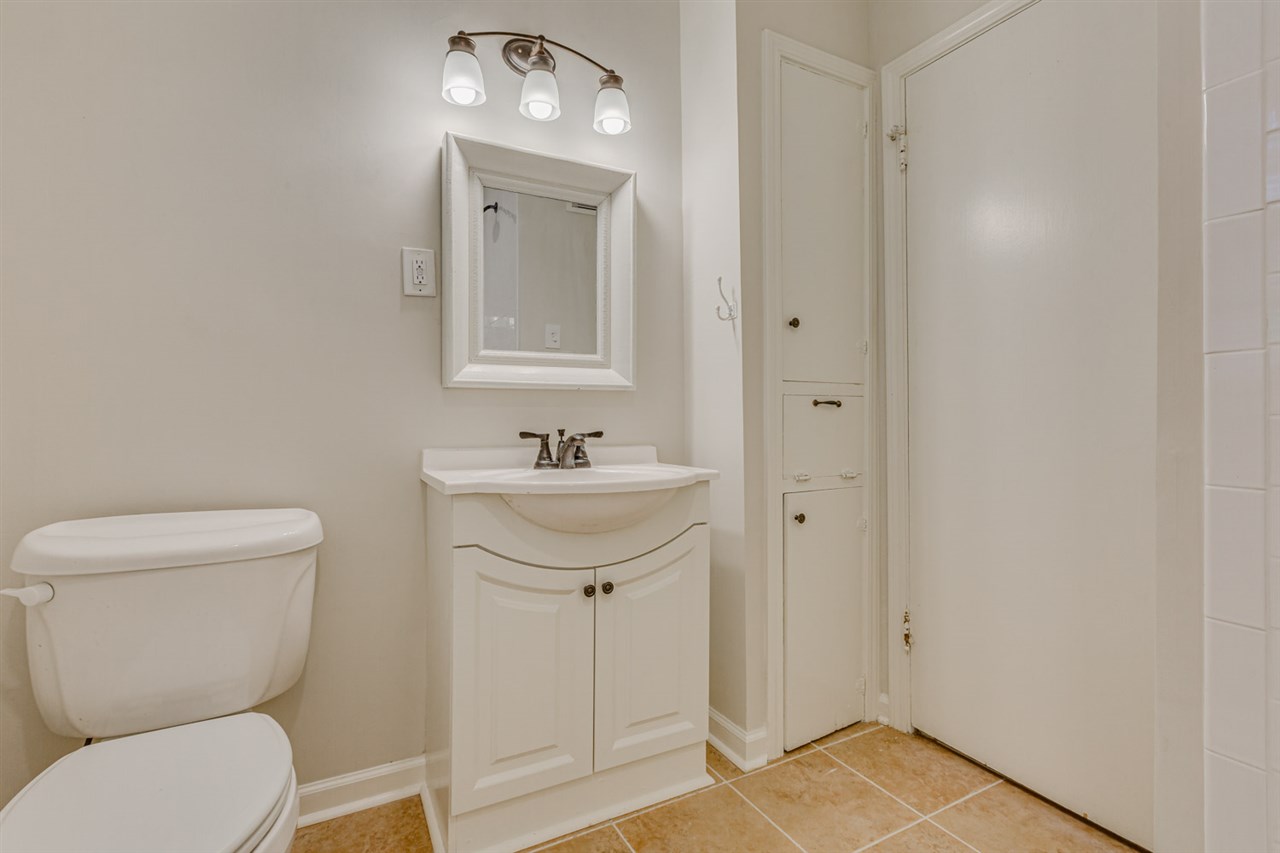 4694 Chip Road Memphis, TN 38117 - Photo 20 of 25