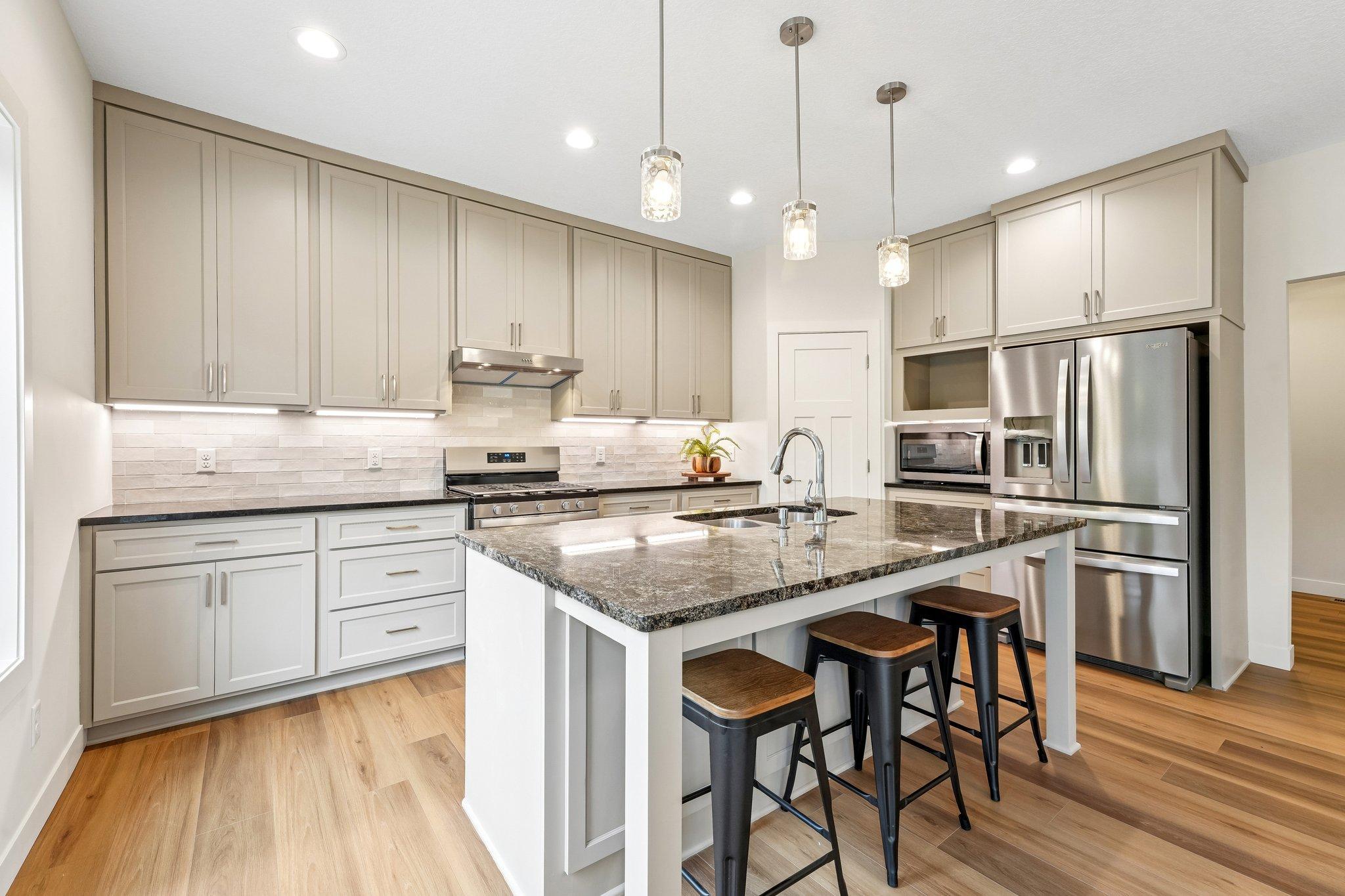 325 County B Road West Roseville, MN 55113 - Photo 3 of 73 Gallery Image 3