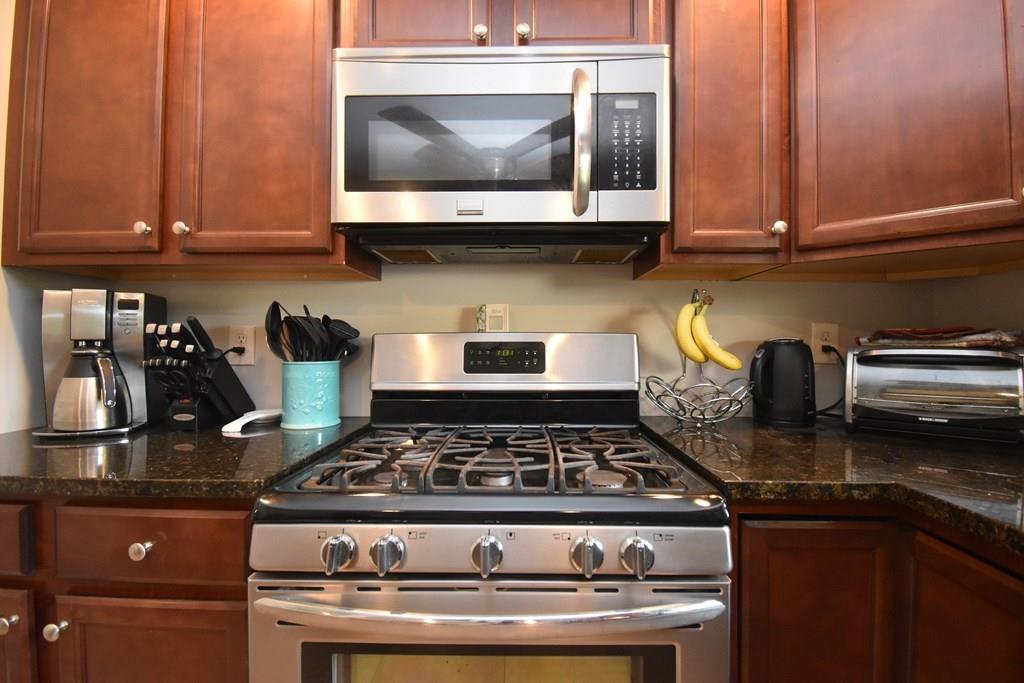 32 Garcia Street Springfield, MA 01129 - Photo 5 of 34 Gallery Image 5