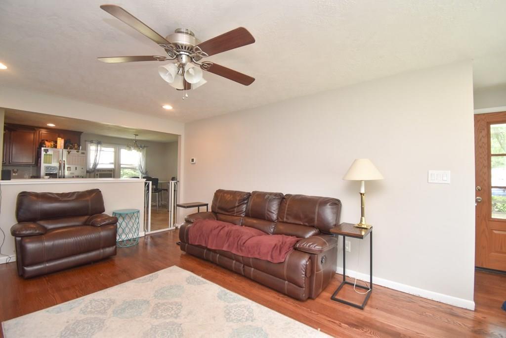 32 Garcia Street Springfield, MA 01129 - Photo 9 of 34 Gallery Image 9