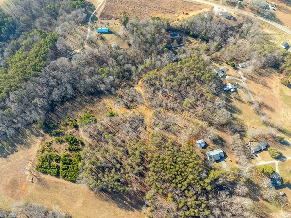 $100,000 | 0 Highway 268, Pilot Mountain, NC 27041