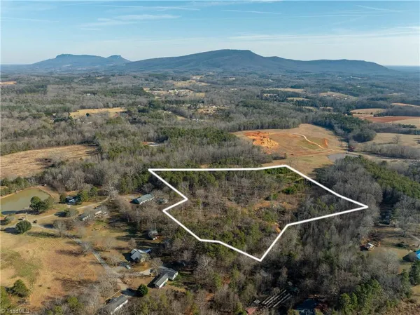 $100,000 | 0 Highway 268, Pilot Mountain, NC 27041