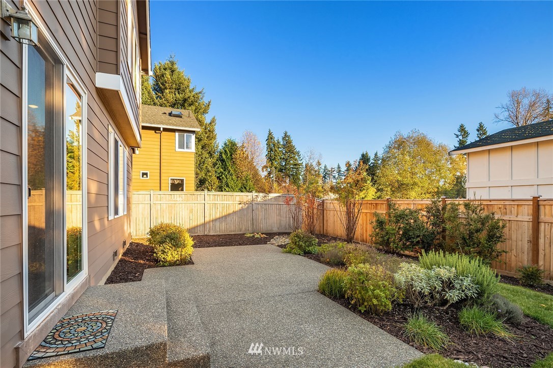 4852 Northeast 1st Court Renton, WA 98059 - Photo 16 of 18 Gallery Image 16