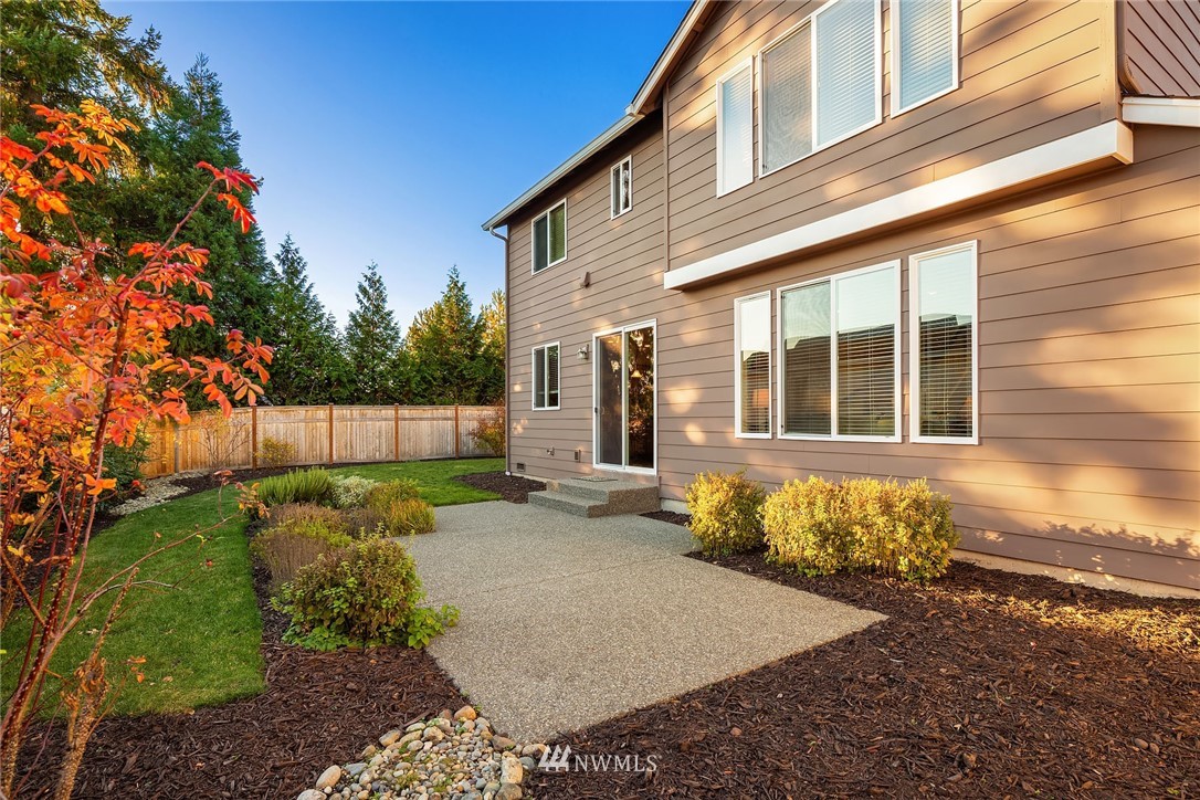 4852 Northeast 1st Court Renton, WA 98059 - Photo 17 of 18 Gallery Image 17