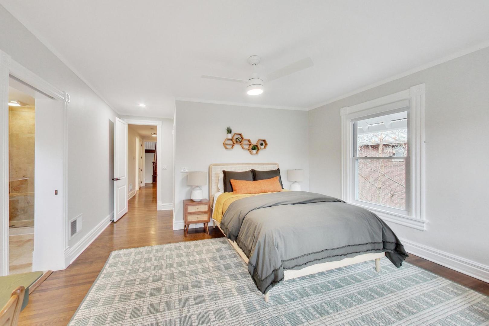 709 Foster Street Evanston, IL 60201 - Photo 16 of 24