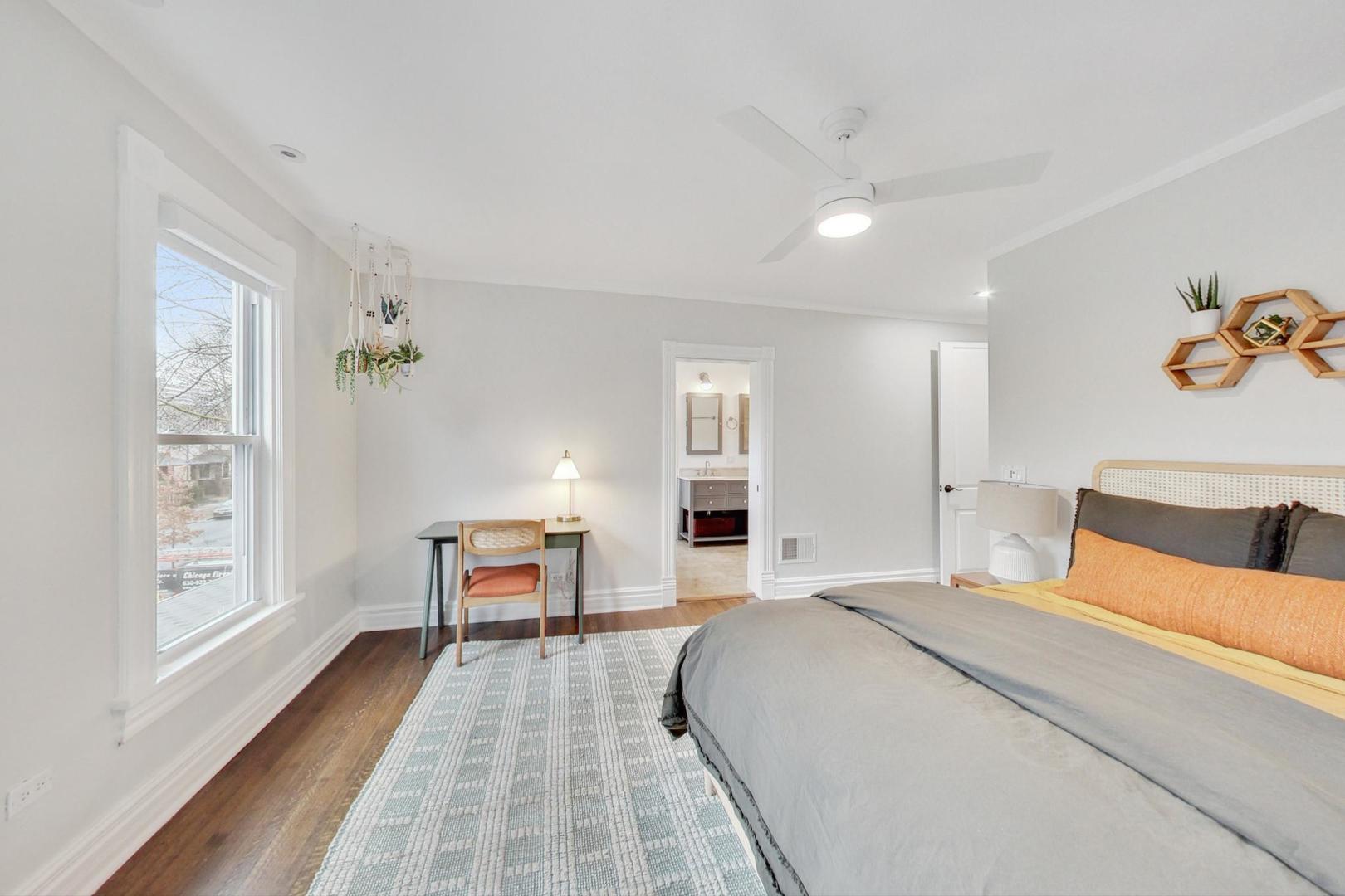 709 Foster Street Evanston, IL 60201 - Photo 17 of 24