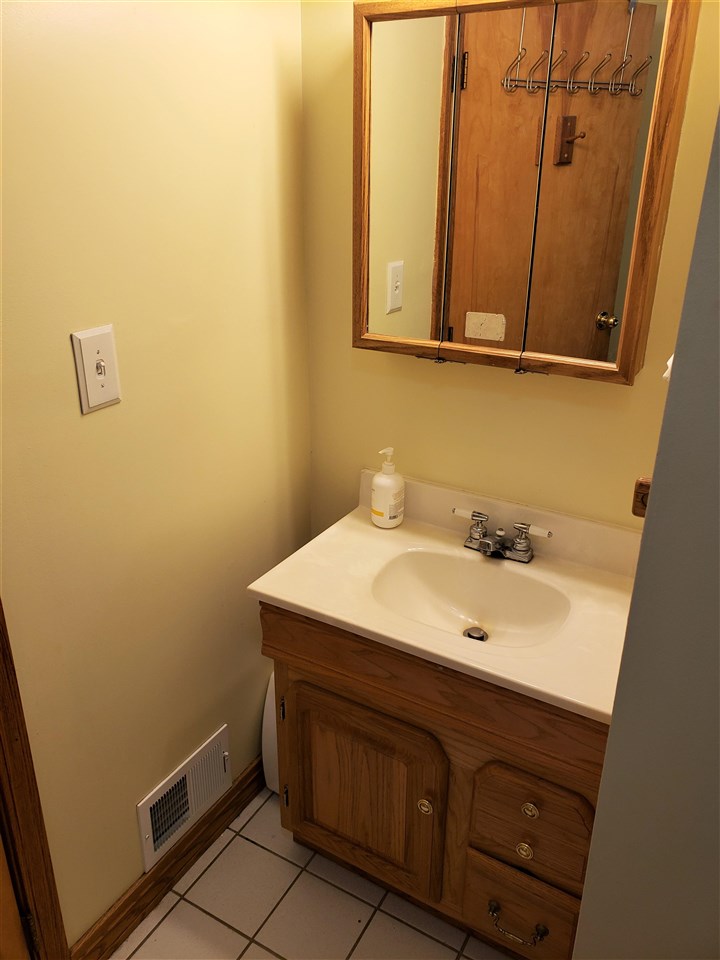 1467 West Willard Road Birch Run, MI 48415 - Photo 13 of 24