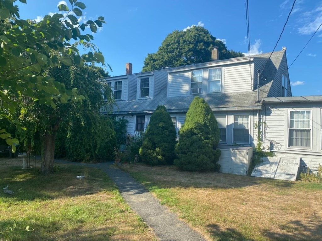 24 Fellows Road Ipswich, MA 01938 - Photo 2 of 6