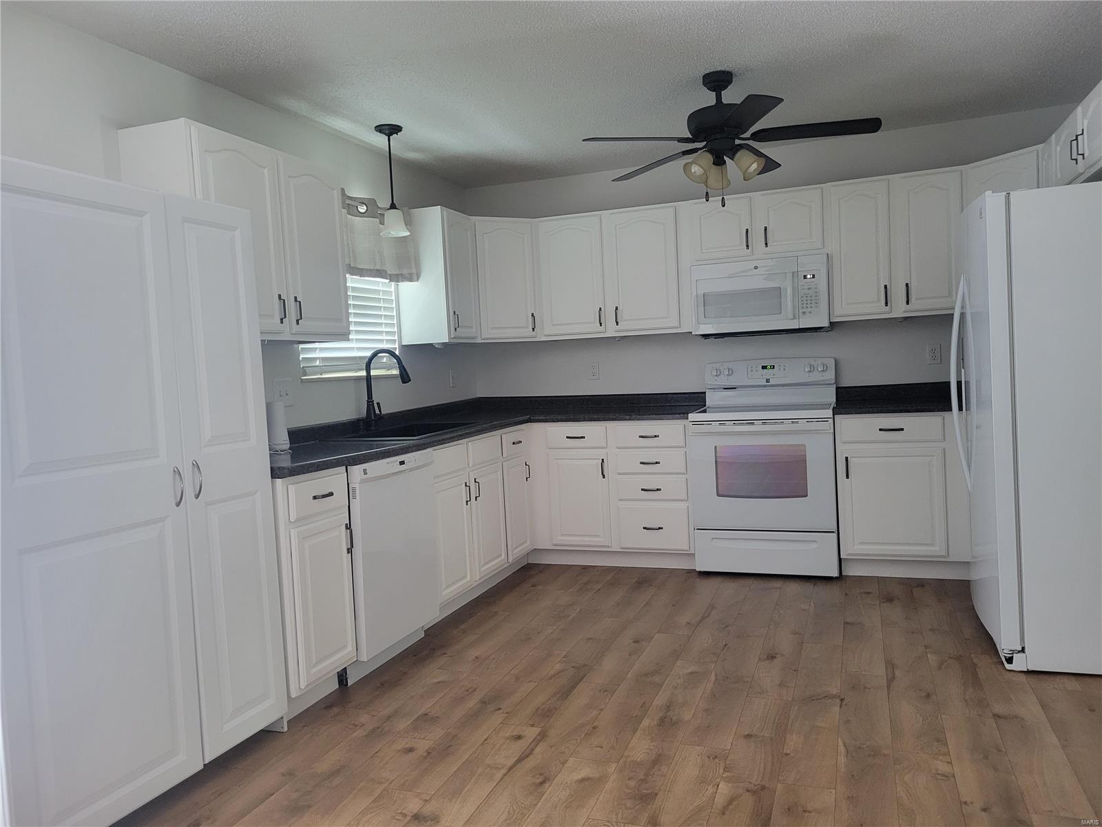 109 North Meyer Avenue Valmeyer, IL 62295 - Photo 17 of 39