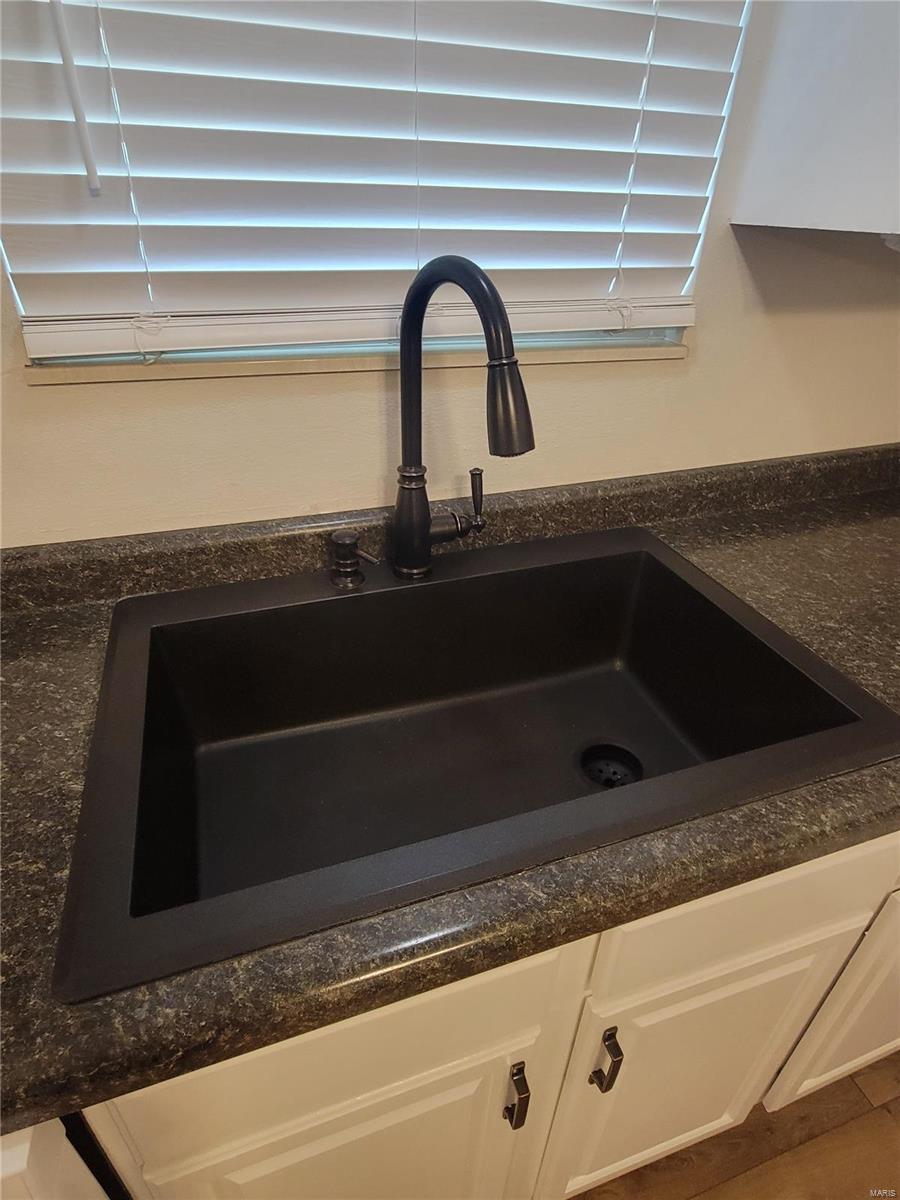 109 North Meyer Avenue Valmeyer, IL 62295 - Photo 22 of 39