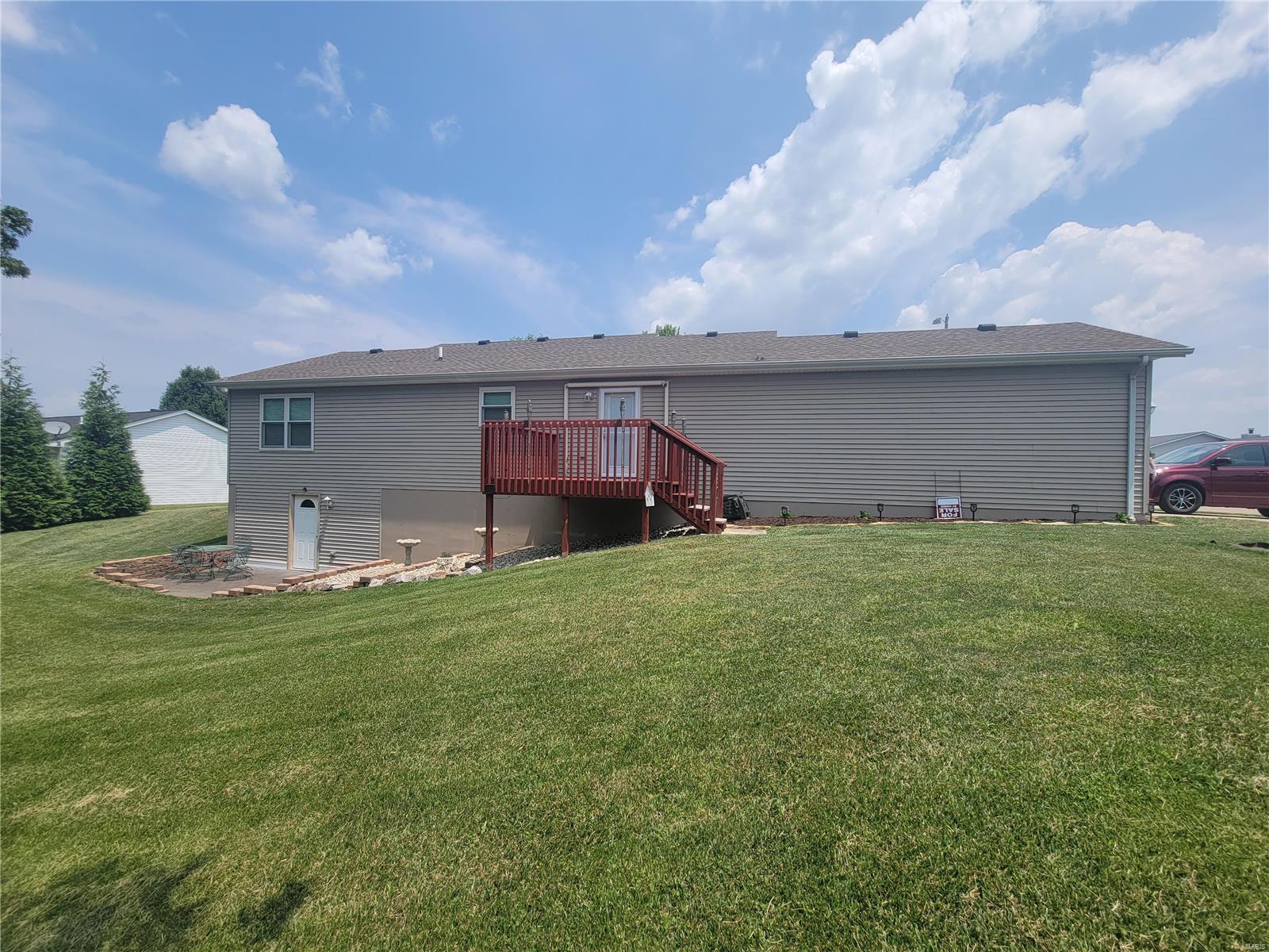 109 North Meyer Avenue Valmeyer, IL 62295 - Photo 4 of 39