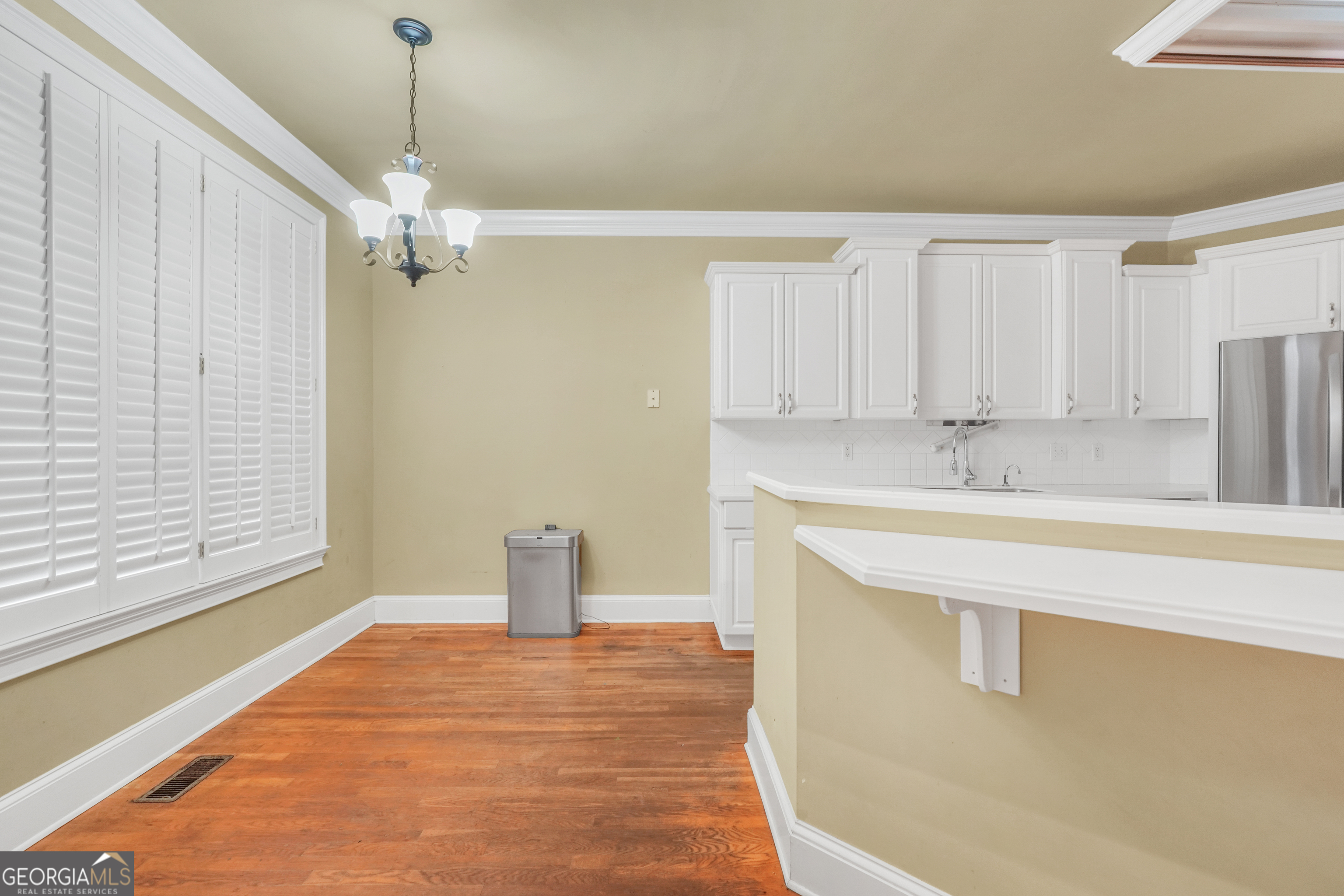 3003 Southwest East Fairview Road McDonough, GA 30252 - Photo 17 of 48 a spacious bathroom with a sink a mirror and a bathtub