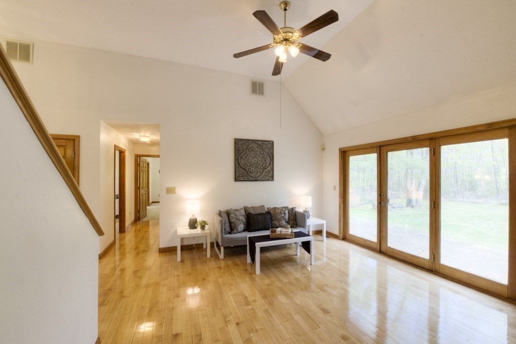 272 Paxton Road Holden, MA 01520 - Photo 13 of 42 Gallery Image 13