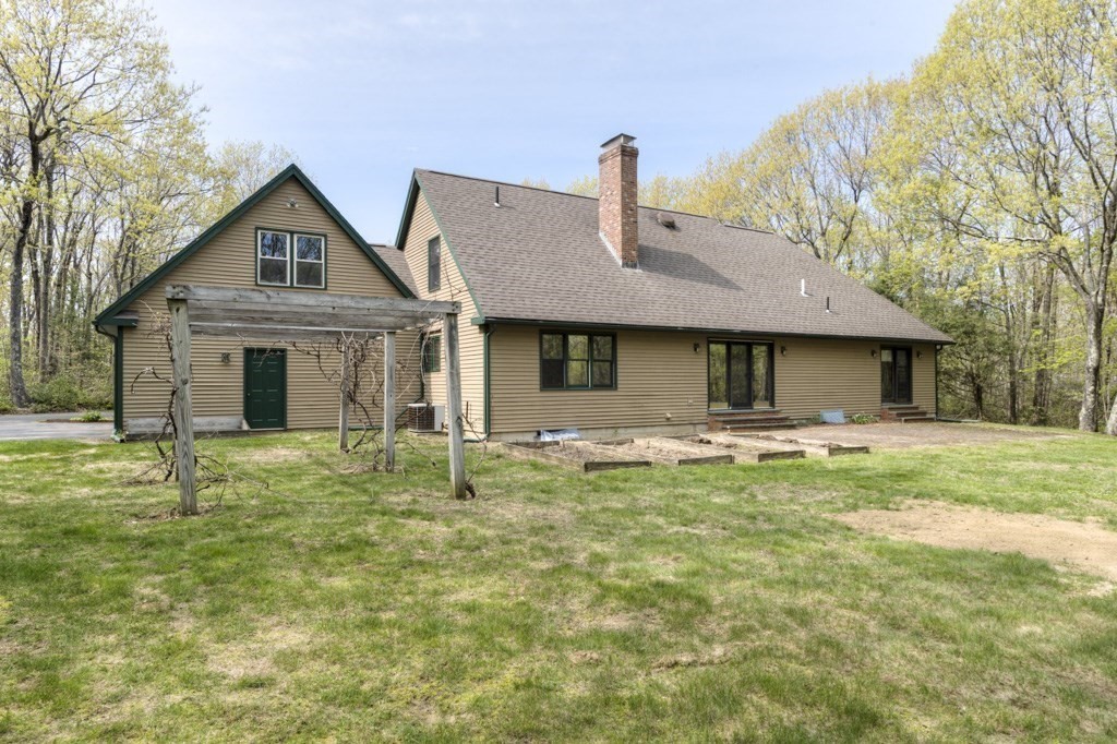272 Paxton Road Holden, MA 01520 - Photo 37 of 42 Gallery Image 37