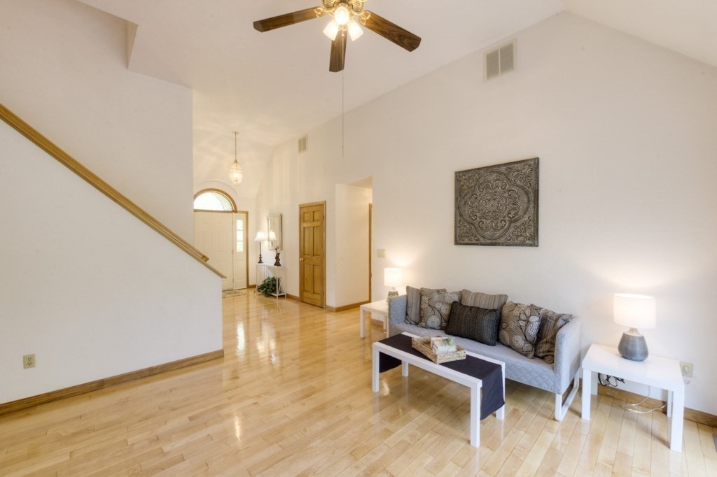 272 Paxton Road Holden, MA 01520 - Photo 5 of 42 Gallery Image 5