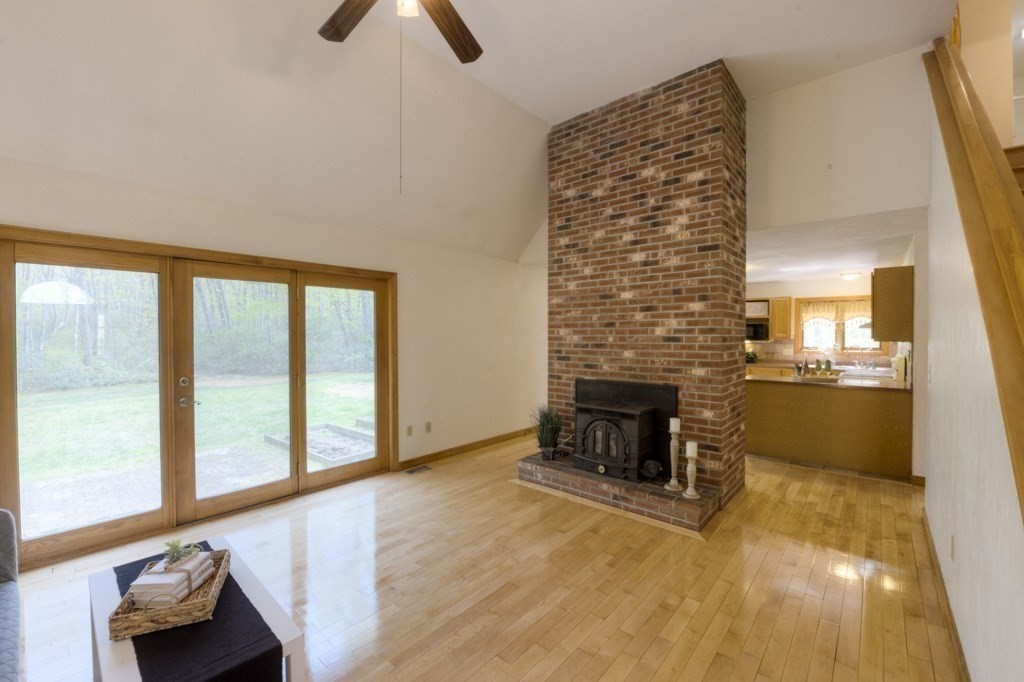 272 Paxton Road Holden, MA 01520 - Photo 7 of 42 Gallery Image 7