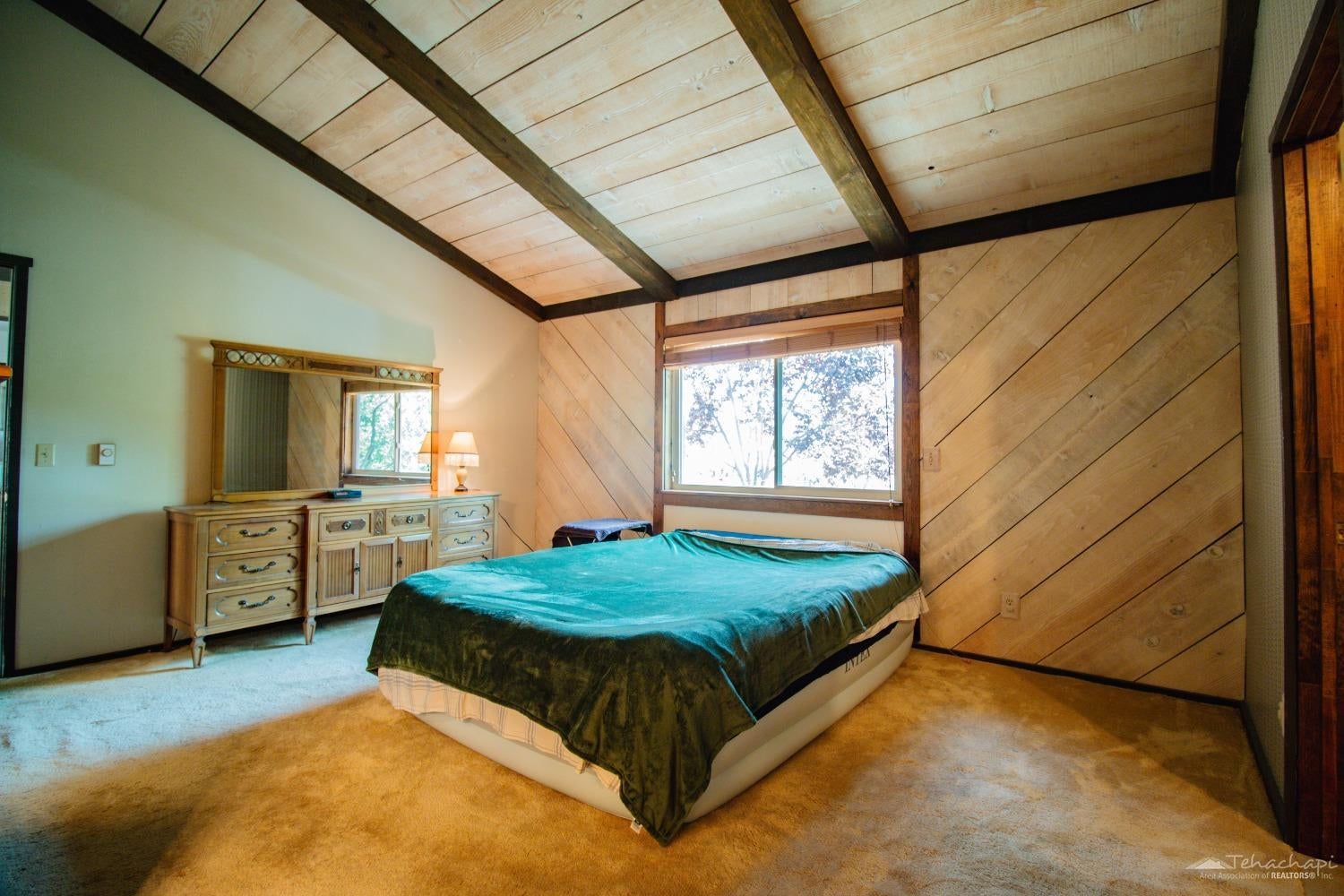 26851 Bear Valley Road Tehachapi, CA 93561 - Photo 8 of 48 Gallery Image 8