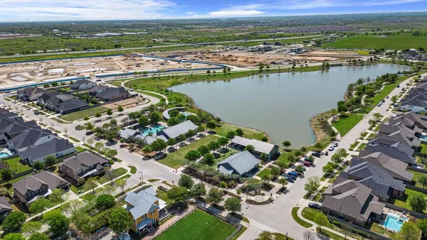 $480,000 | 1312 Chickadee Drive, Argyle, TX 76226