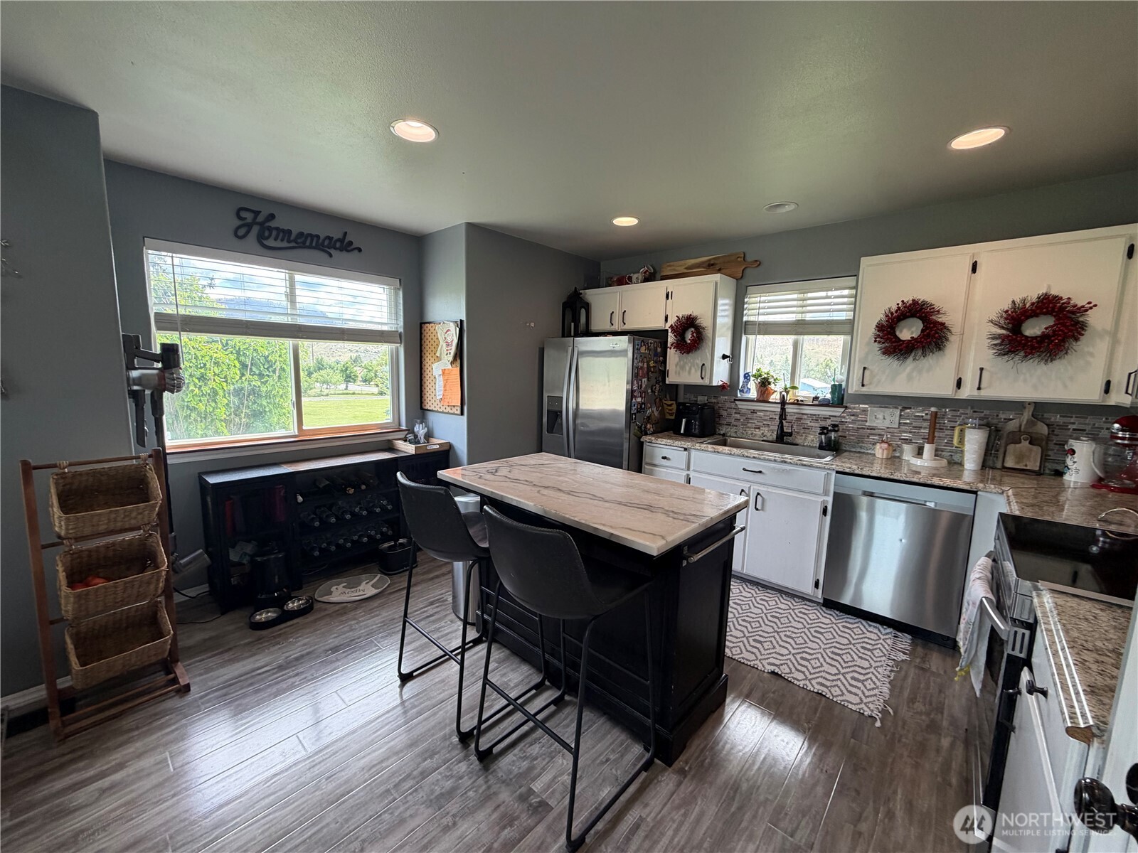 324 Omak River Road Omak, WA 98841 - Photo 8 of 39