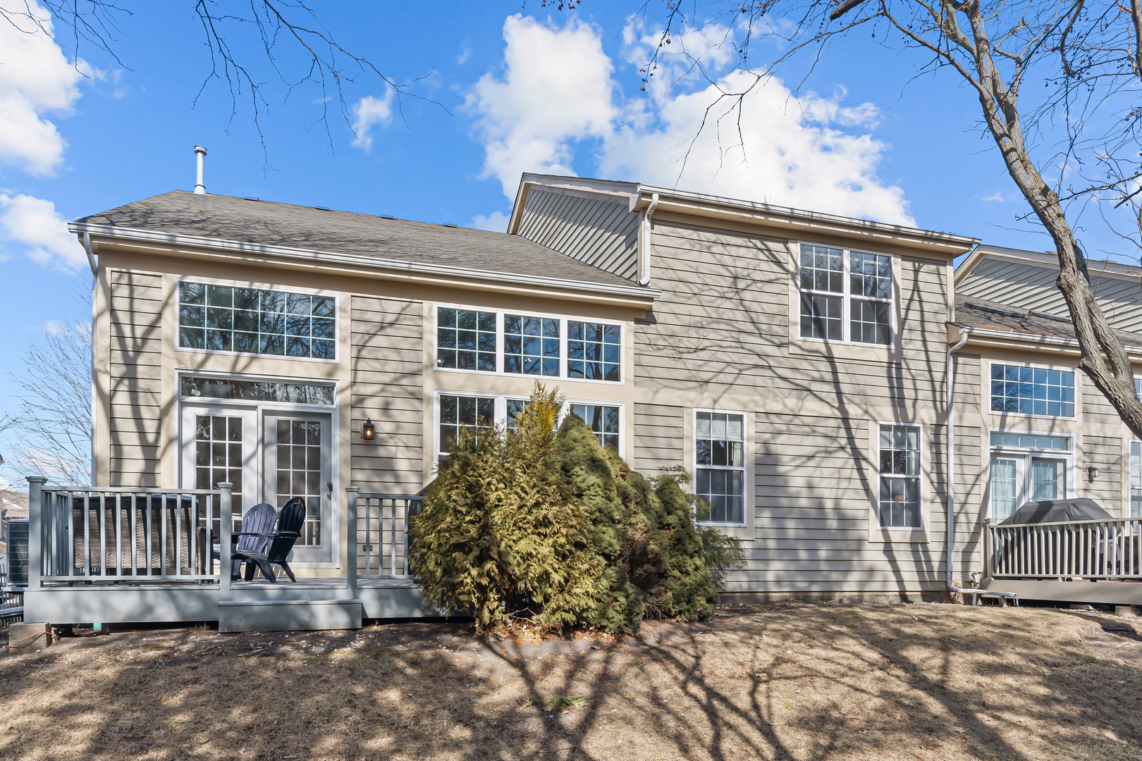 4319 Exeter Lane Northbrook, IL 60062 - Photo 20 of 24 front view of a house with a yard