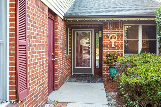 $417,500 | 385 Pinehurst Trace Drive, Pinehurst, NC 28374