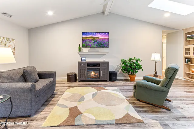 $417,500 | 385 Pinehurst Trace Drive, Pinehurst, NC 28374