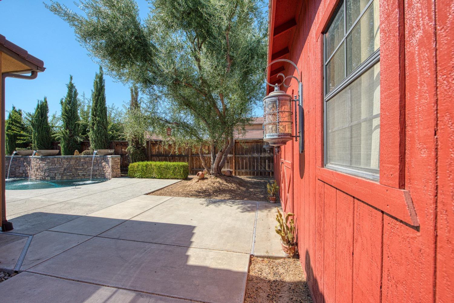 3195 Mitchell Avenue Clovis, CA 93619 - Photo 46 of 54