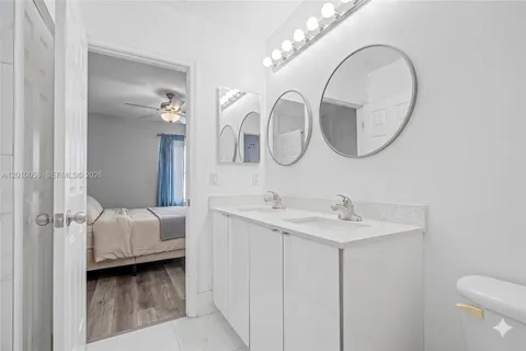 $999,000 | 18901 Southwest 15th Street, Pembroke Pines, FL 33029