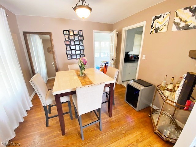 1391 Argonne Road Cleveland, OH 44121 - Photo 13 of 31