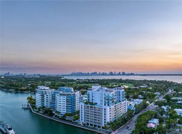 $4,600,000 | 201 Aqua Avenue, Unit 801, Miami Beach, FL 33141
