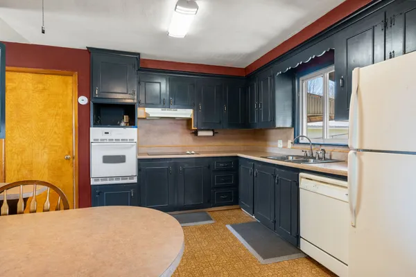 $155,000 | 723 Prescott Avenue, Endicott, NY 13760