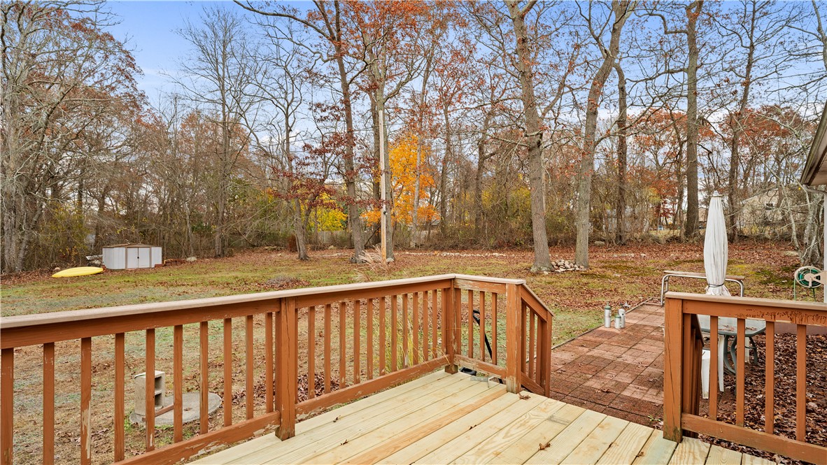 119 Woody Hill Road Westerly, RI 02808 - Photo 31 of 34