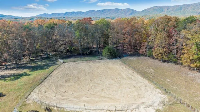 $850,000 | 3171 Breckinridge Mill Road, Fincastle, VA 24090