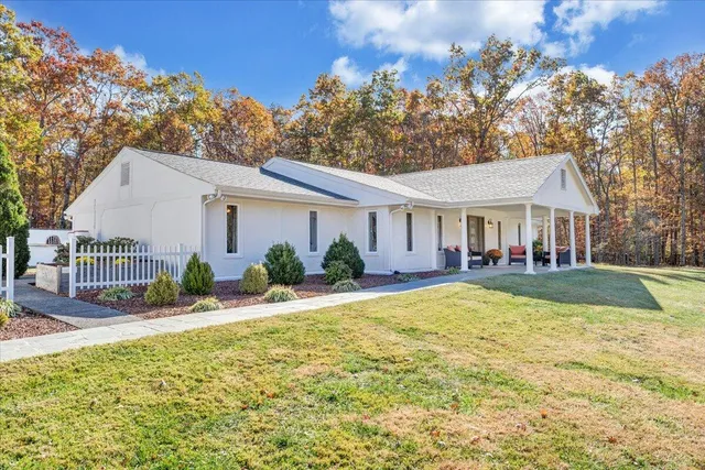 $850,000 | 3171 Breckinridge Mill Road, Fincastle, VA 24090