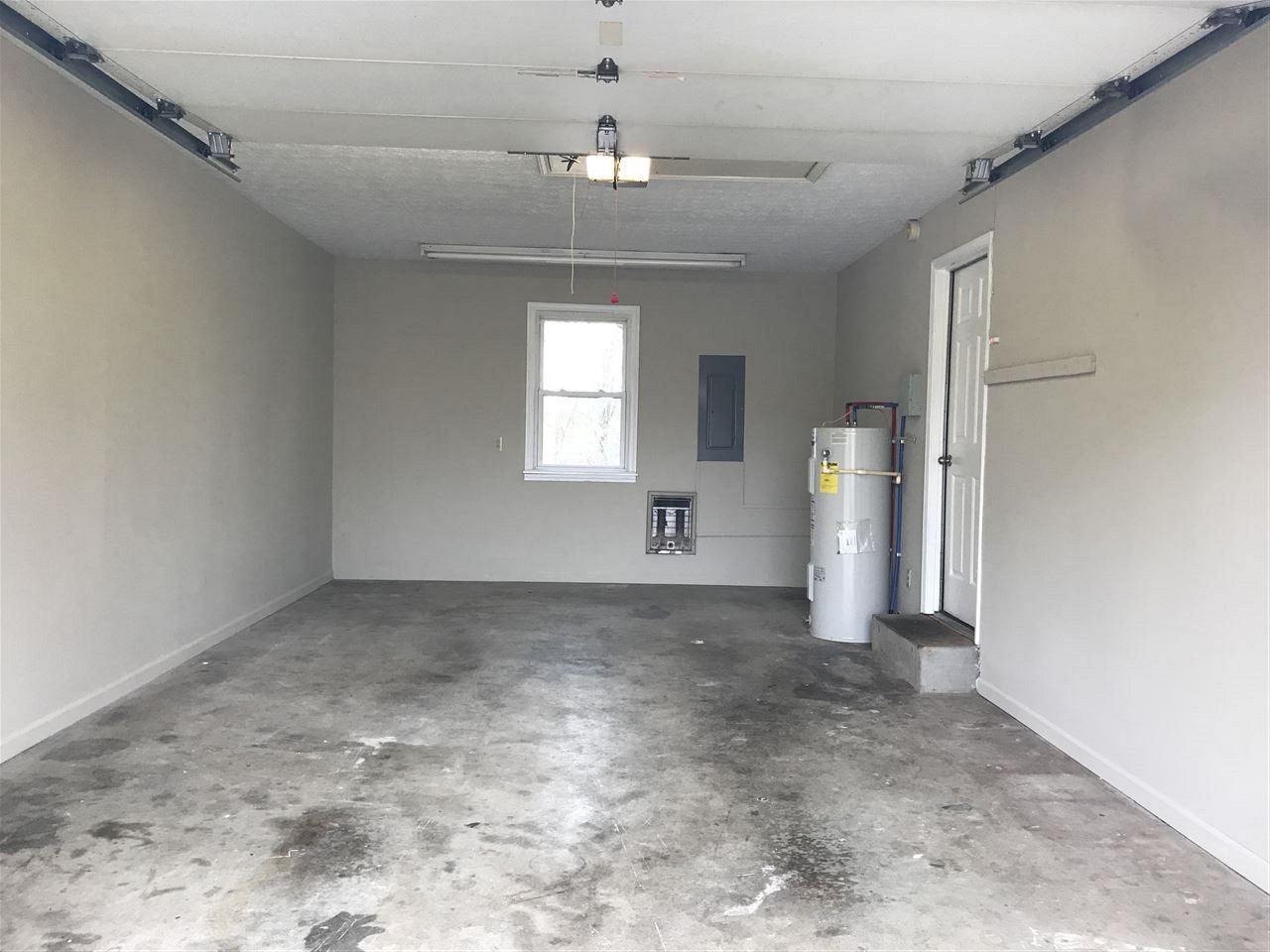392 Green Acres Road Bowling Green, KY 42103 - Photo 16 of 22 Gallery Image 16