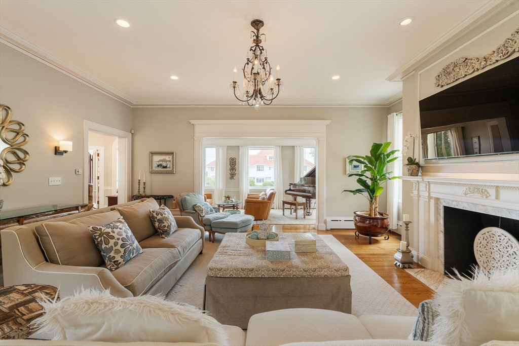 53 Tupelo Road Swampscott, MA 01907 - Photo 8 of 42