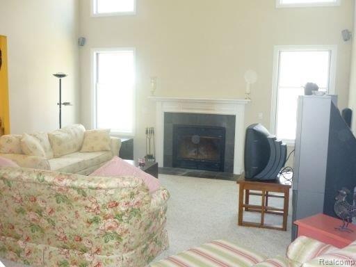 22341 Armada Center Road Armada, MI 48005 - Photo 8 of 22 Greatroom 2
