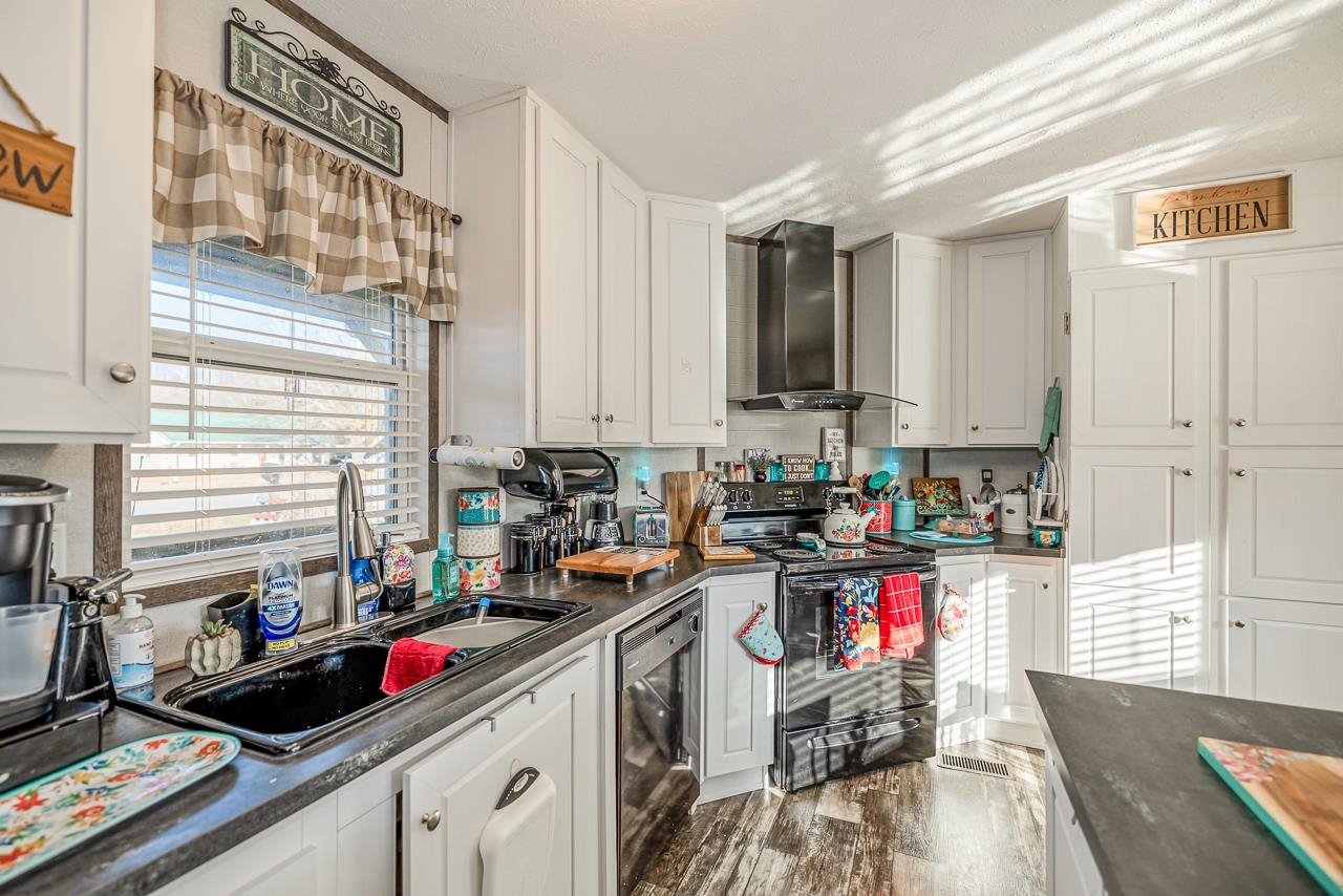 1182 Old Pacolet Road Spartanburg, SC 29307 - Photo 4 of 21 Gallery Image 4