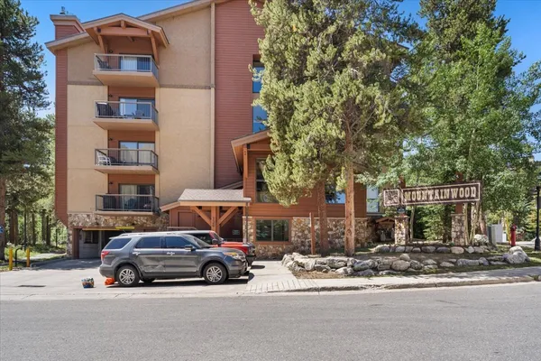 $1,250,000 | 720 Columbine Road, Unit 104, Breckenridge, CO 80424