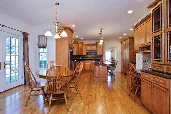 346 Hartman Road Newton, MA 02459 - Photo 8 of 19