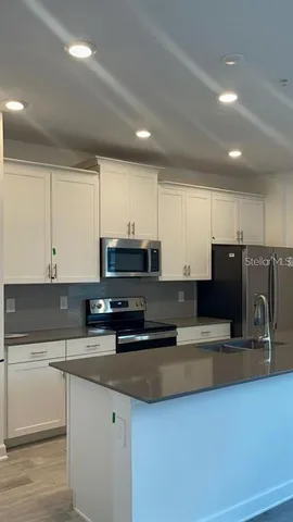 $2,950 | 11233 Listening Drive, Orlando, FL 32832