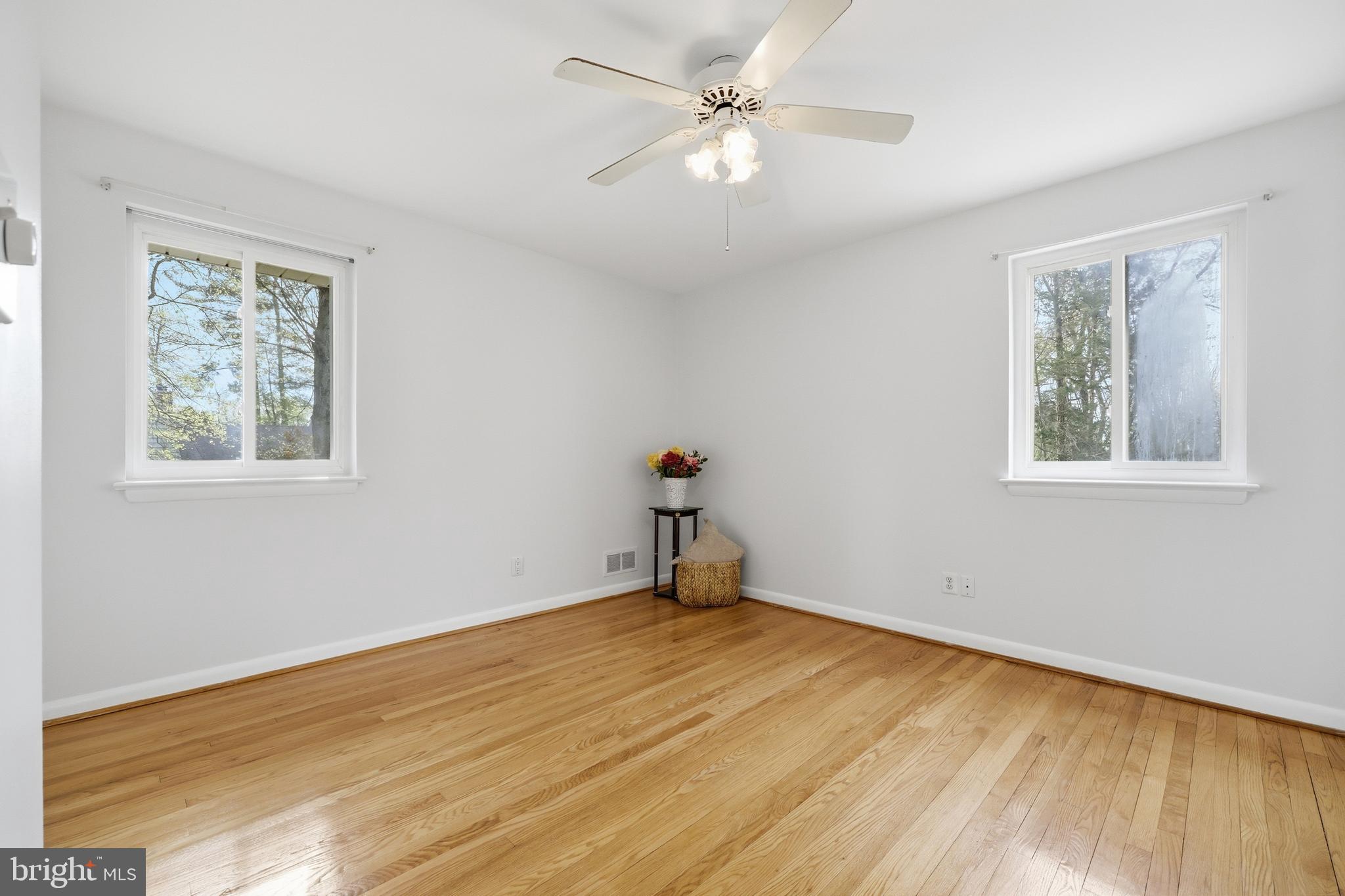 1814 Marymont Road Silver Spring, MD 20906 - Photo 22 of 44 primary bedroom - upper level